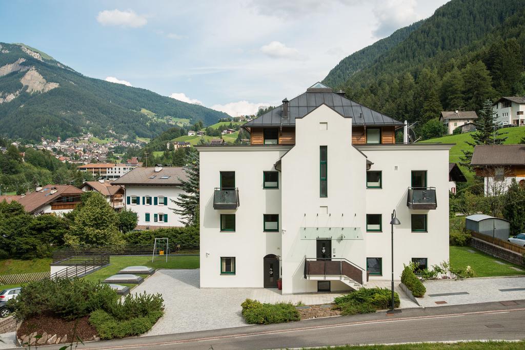 Alpin Sport Aparthotel Ortisei Bagian luar foto