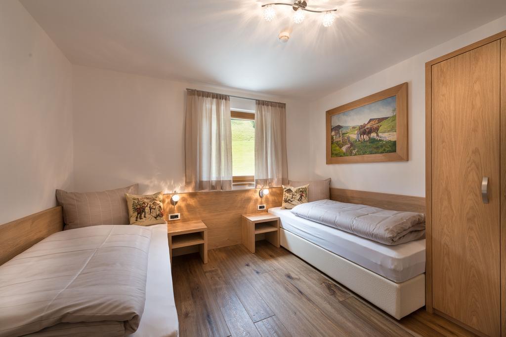Alpin Sport Aparthotel Ortisei Ruang foto