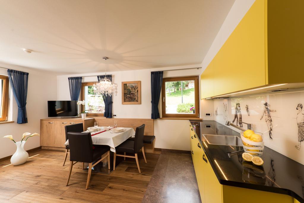 Alpin Sport Aparthotel Ortisei Ruang foto
